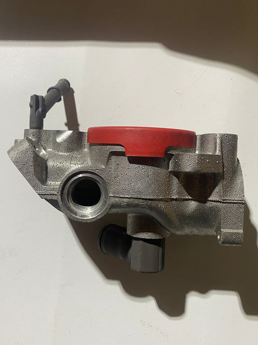 Boîtier de Sortie d'Eau 1336L7