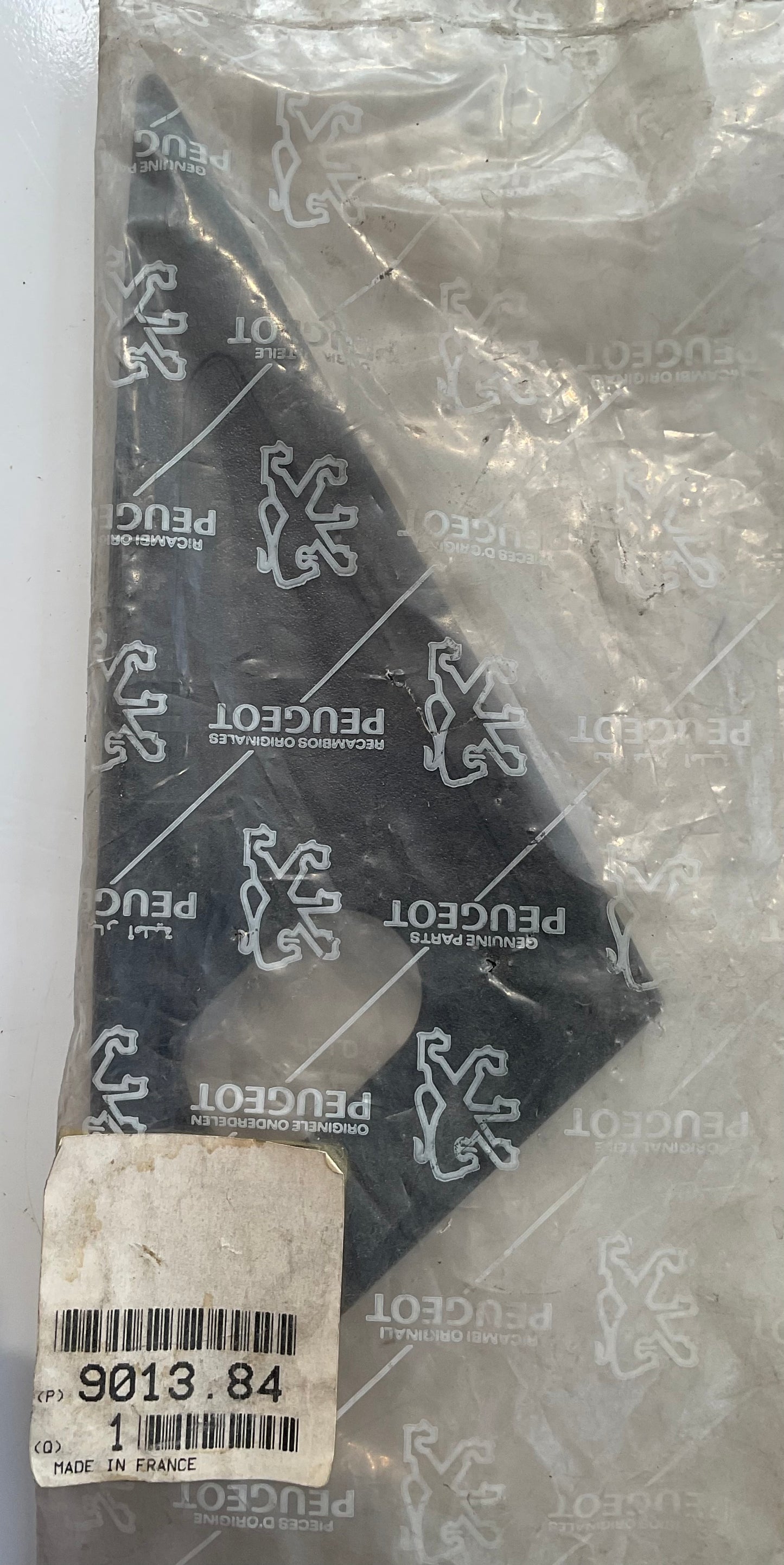 Cache Plastique d’Intérieur de Rétroviseur Peugeot 205