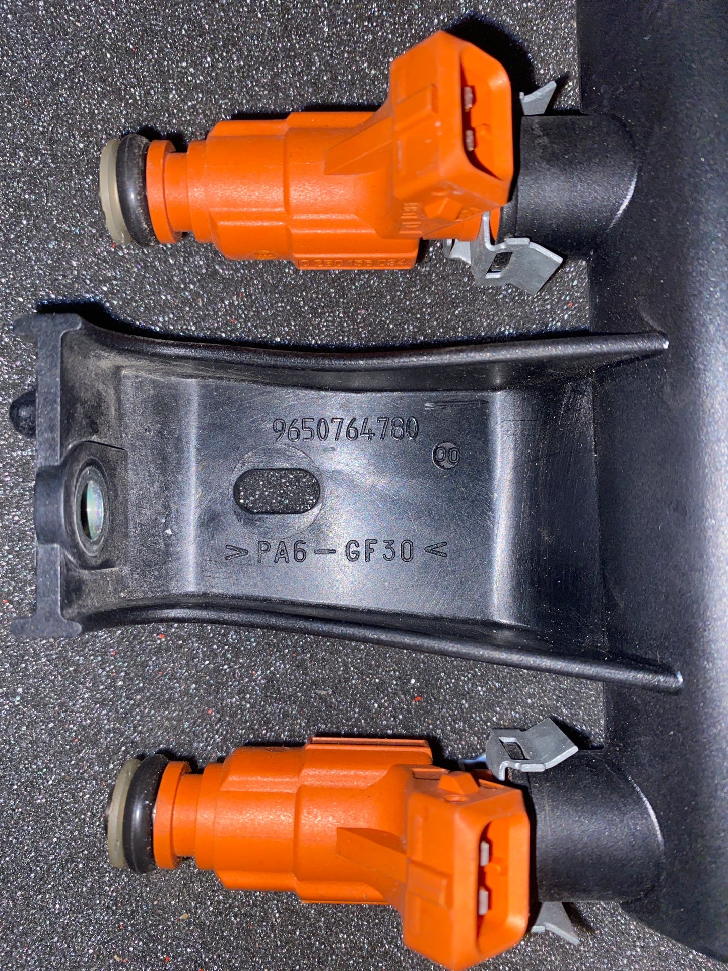 Rampe d'Injection 198537 - 9650764780