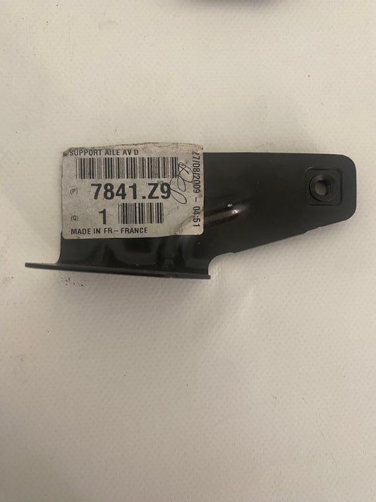 Support d'Aile Avant Droit DS3 - C3