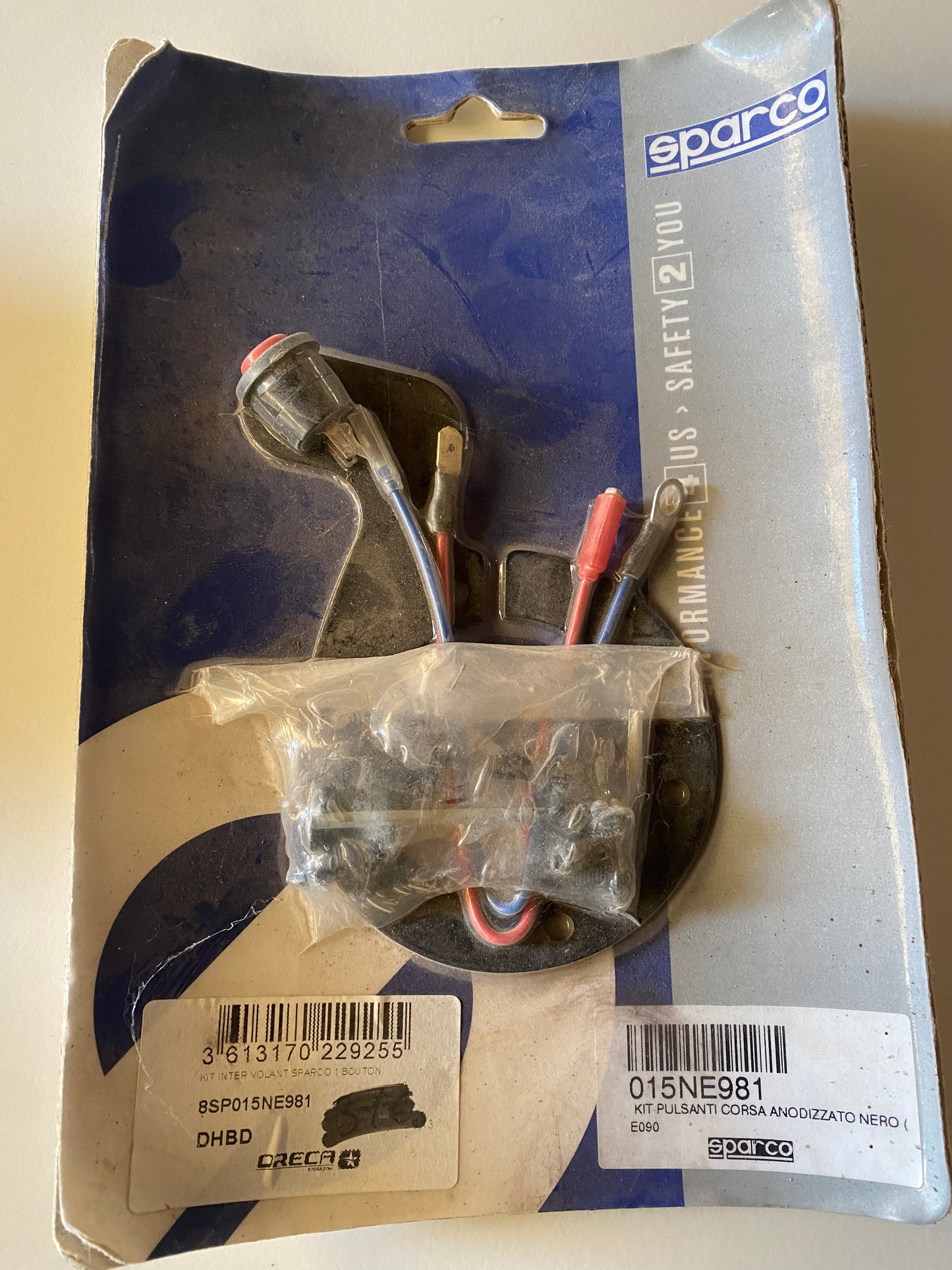 Kit Bouton de Volant Poussoir Sparco