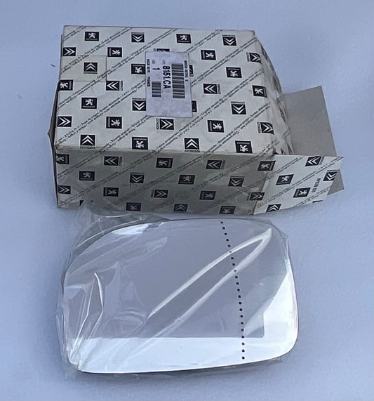 Vitre de Rétroviseur Droit Peugeot 106