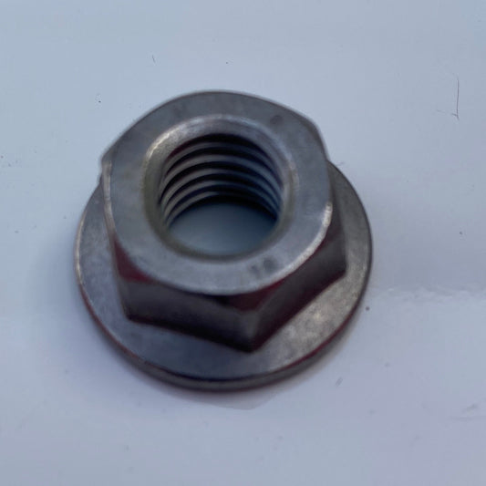 Ecrou à Embase M10x150