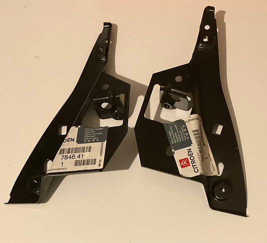 Support Latéral d'Aile Avant Droit C2