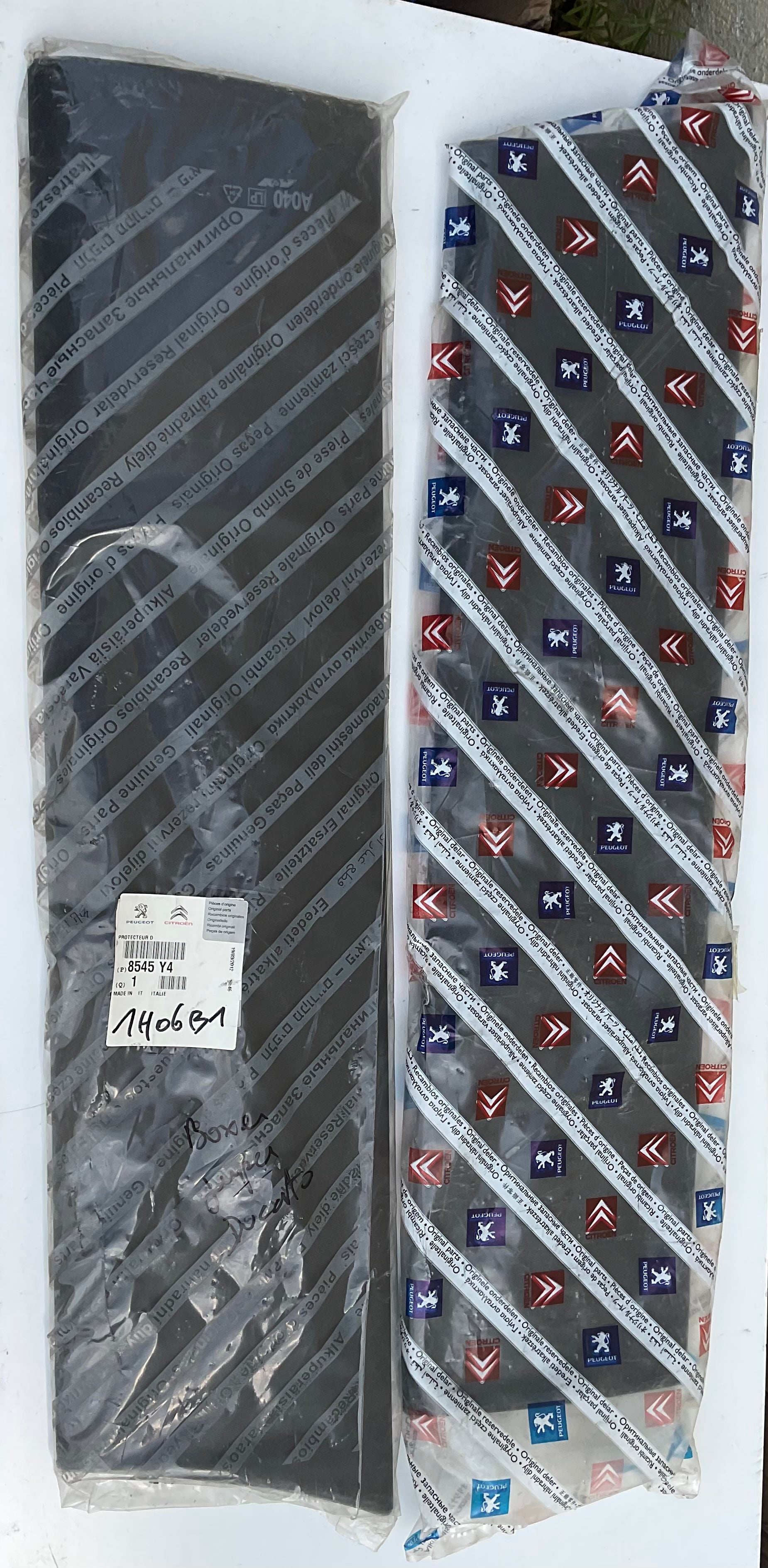 Baguette Et Bande Protectrice Panneau Latéral DT Spare Parts - Réf. 6.00004