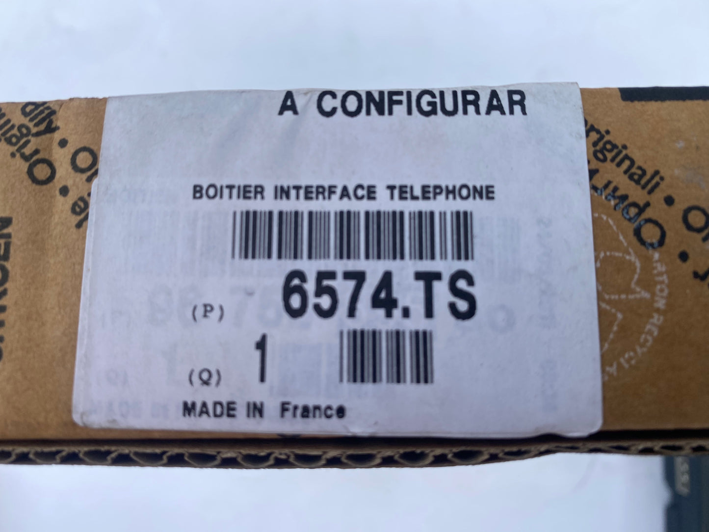 Boitier Interface Téléphone 6574.TS