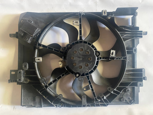 Ventilateur Clio Rallye 4/ 5 d'Occasion