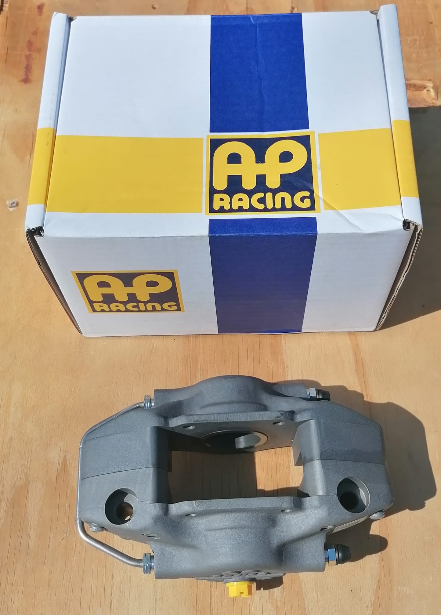 Etrier Arrière Gauche/ Droit Clio R3 Maxi