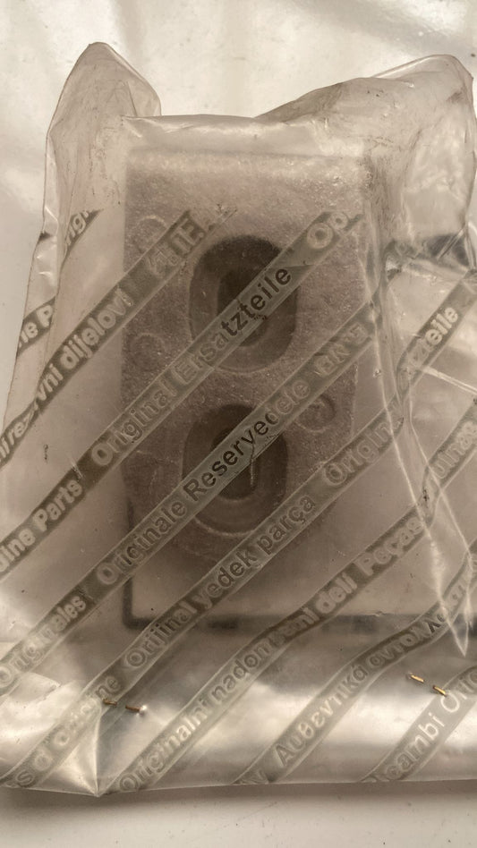 Gâche de Porte 8724E7