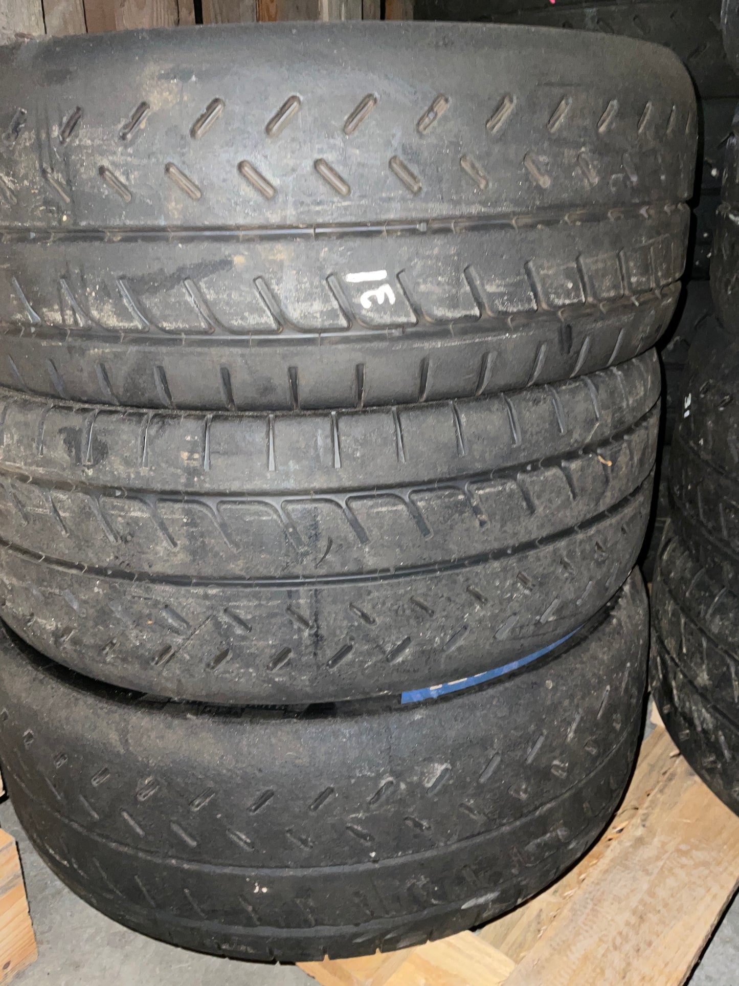 Pneu Michelin 19/60-16 R31 Occasion